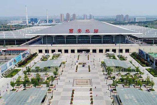 <b>中国最大的火车站是哪个？</b>